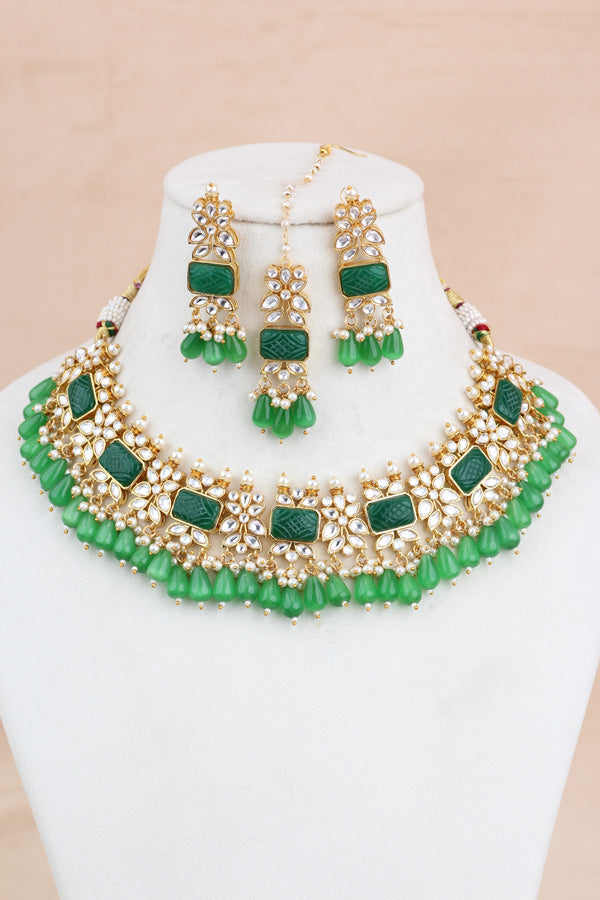 Green Kundan Necklace Set With Matching Earrings And Tikka (IGNK011)