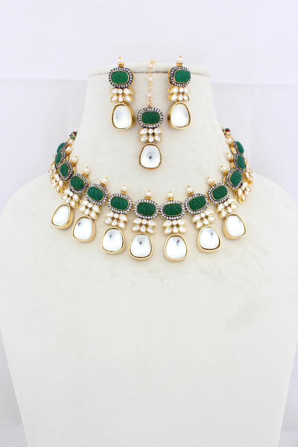 Green Necklace In Kundan With Earrings And Tikka (IGNK007)