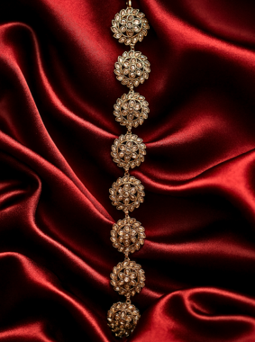 headband or matha patti jewellery available in Denmark