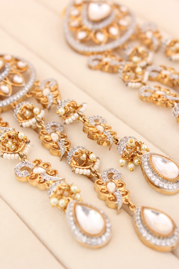 Kundan Earrings With Long Chandelier Attached (EK006-Kundan)
