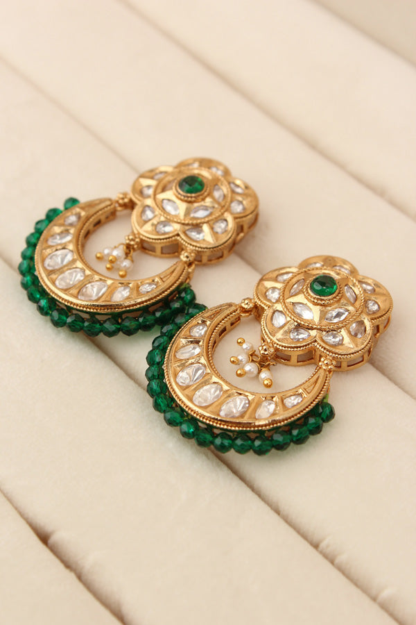 Kundan Necklace Set With Flower Design And Individual Green Colour Pearls Attached With Same Design Earrings  (NS033G-Kundan)