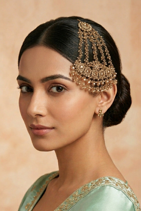 Large And Wide Fashionable Passa With Gold Colour Stones (PAS021-GO)