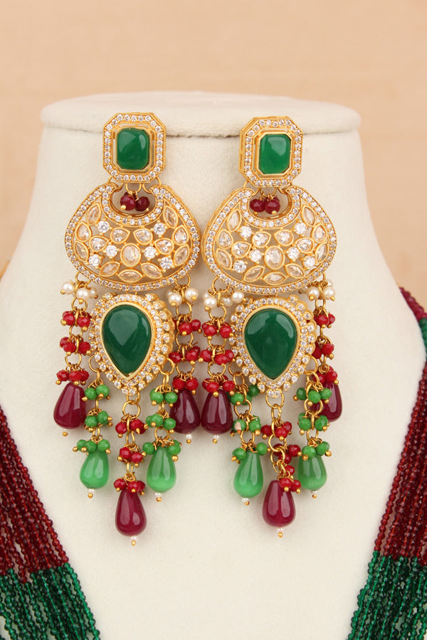 Long Kundan Necklace Set Composed With Crystal Beads And Large Center Design With Matching Long Earrings (LKN001G-Kundan)