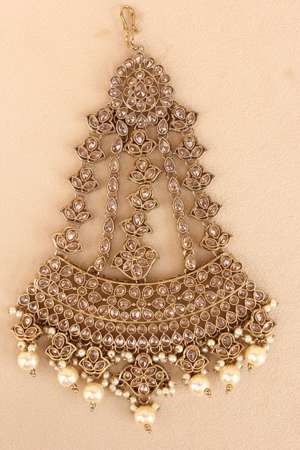 Mehndi Polish Passa With Reverse AD Stones In Quality Adn Golden Pearls Attached (PAS005)