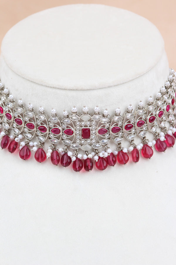 Silver Polish Choker Set With Ruby Red Stones And Flat Pearls Also With Jhumka Earrings And Small Tikka  (CS019-RU-Polki-B3)