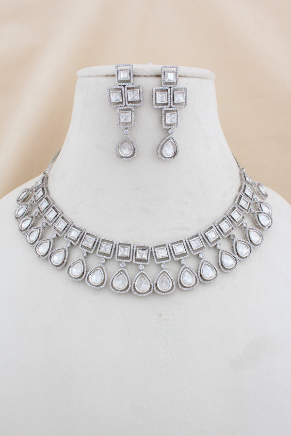 Silver Polish Kundan Necklace Set With Matching Earring(NK014S-Kundan)