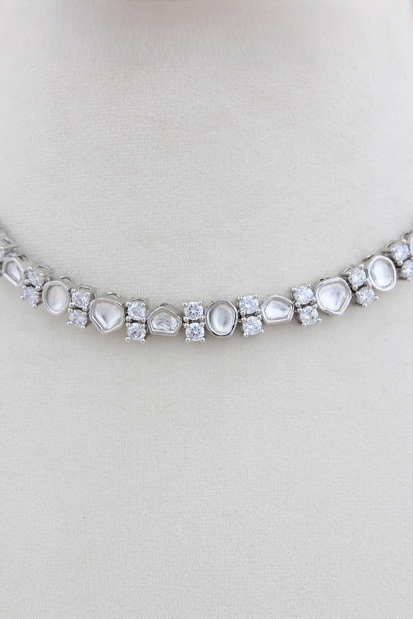 Silver Polish Kundan Necklace Set With Studs Earrings (NK030S-Kundan)
