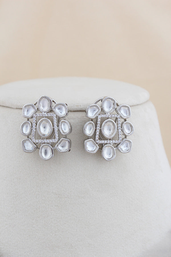 Silver Polish Kundan Necklace Set With Studs Earrings (NK030S-Kundan)