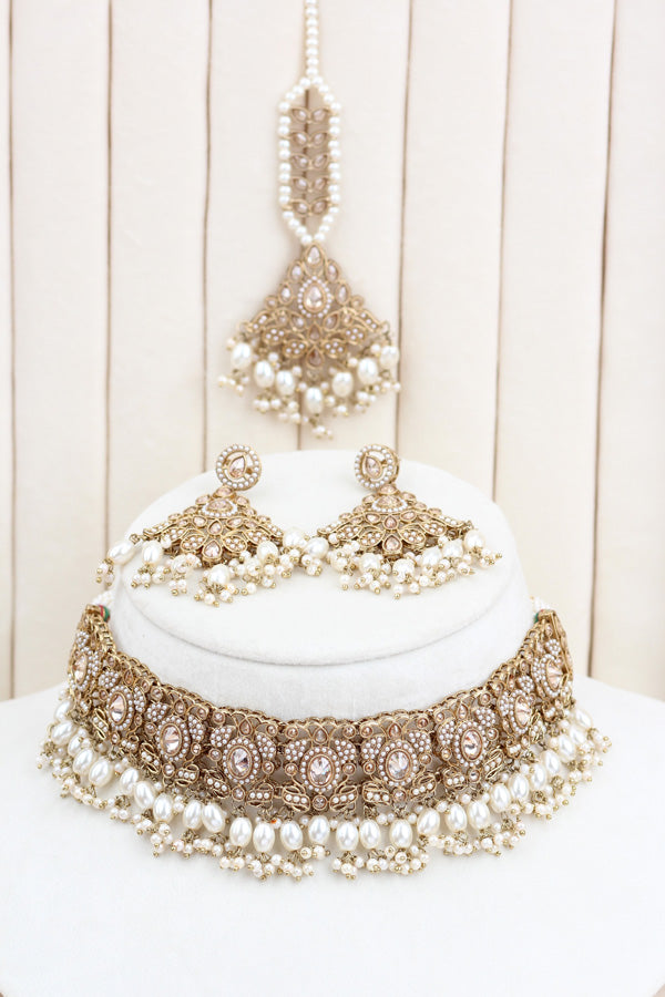 Gold Small Statement Choker With Pearls Attached With Matching Earrings And Tikka  (CS018-GO-Polki-B3)